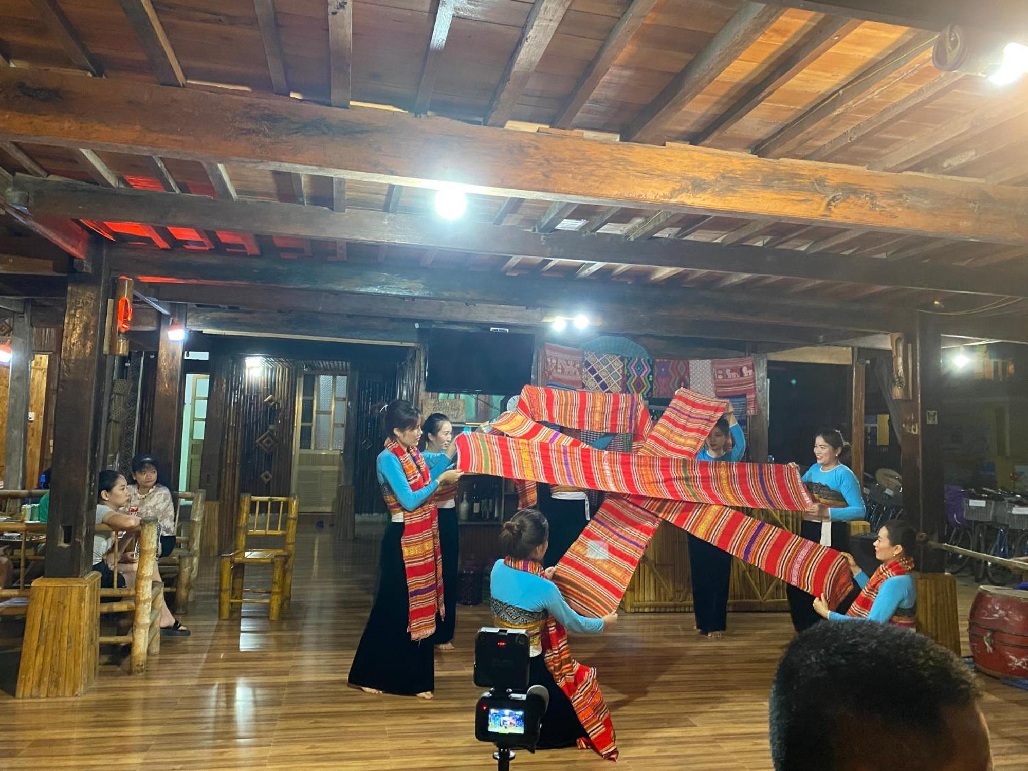 מאי צ'או Truong Huy Homestay מראה חיצוני תמונה